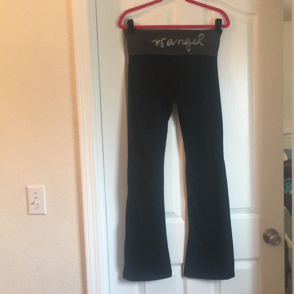 Victoria’s Secret yoga pants
